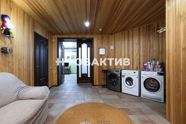 
   Продам коттедж, 404 м², Новосибирск

. Фото 32.