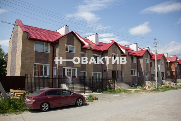 
   Продам таунхаус, 162 м², Новосибирск

. Фото 1.