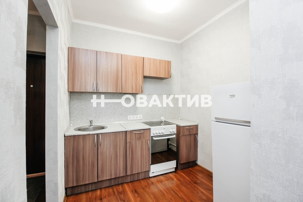 
   Продам студию, 29.9 м², Троллейная ул, 14

. Фото 5.