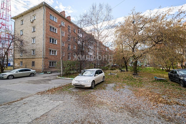 
   Продам 2-комнатную, 43.8 м², Римского-Корсакова ул, 12а

. Фото 32.