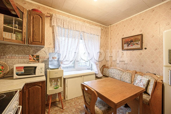 
   Продам 3-комнатную, 87.4 м², Революции ул, 28

. Фото 8.