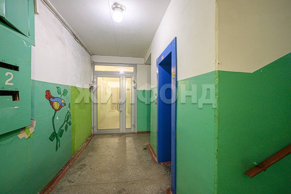 
   Продам 3-комнатную, 87.4 м², Революции ул, 28

. Фото 20.