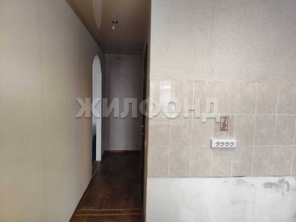 
   Продам 1-комнатную, 28.3 м², Сухарная ул, 68

. Фото 8.