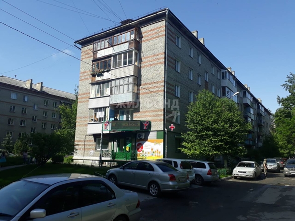 
   Продам 1-комнатную, 30.1 м², ЖКО Аэропорта ул, 17

. Фото 1.