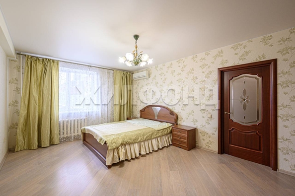 
   Продам 2-комнатную, 79.9 м², Дачная ул, 21/5

. Фото 4.