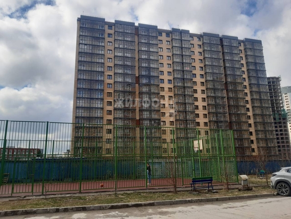 
   Продам 1-комнатную, 32.1 м², Закаменский мкр, 16

. Фото 25.