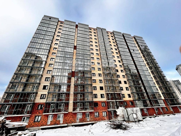 
   Продам 1-комнатную, 32.1 м², Закаменский мкр, 16

. Фото 3.