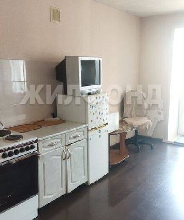 
   Продам студию, 33.8 м², Кубовая ул, 96

. Фото 1.