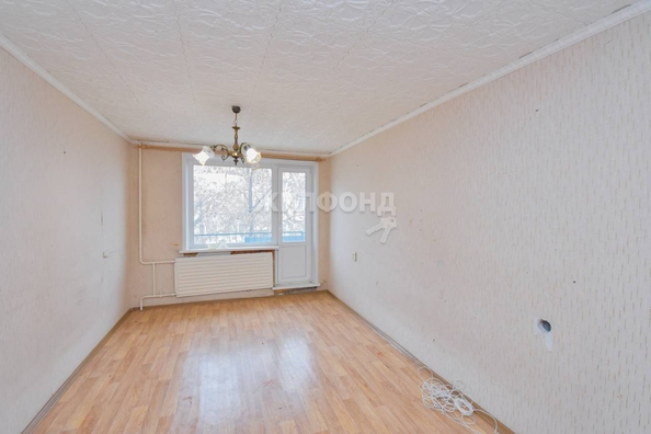 
   Продам 3-комнатную, 57.2 м², Микрорайон тер, 14

. Фото 4.