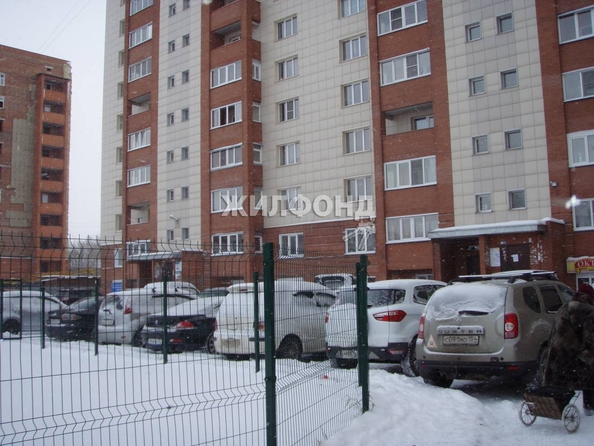 
   Продам 3-комнатную, 95.6 м², Калинина ул, 20

. Фото 4.