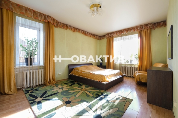 
   Продам коттедж, 274 м², Новосибирск

. Фото 27.