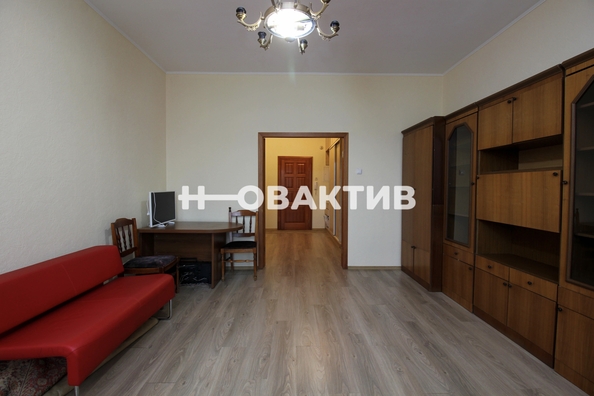 
   Продам 1-комнатную, 56 м², Галущака ул, 1

. Фото 3.