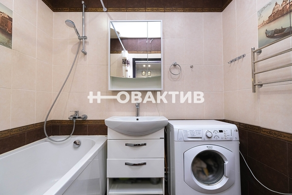 
   Продам 2-комнатную, 52 м², Мясниковой ул, 30

. Фото 24.