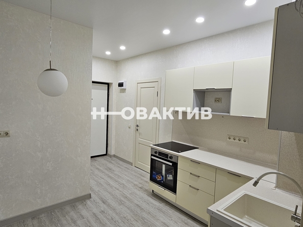 
   Продам 2-комнатную, 42.8 м², Обогатительная ул, 9

. Фото 8.