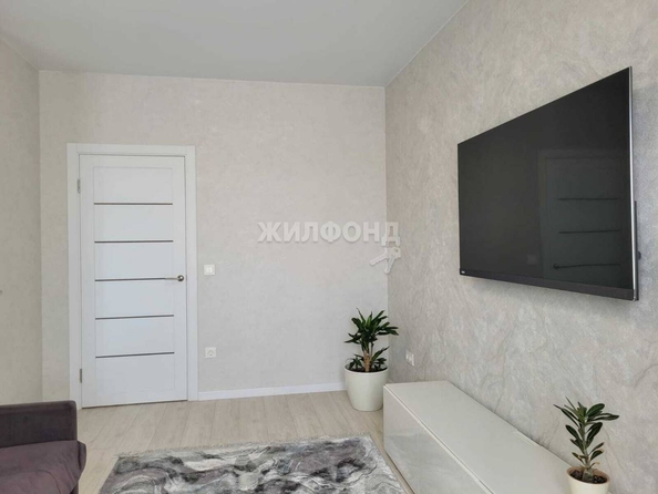 
   Продам 2-комнатную, 55.6 м², Сухарная ул, 96/3

. Фото 13.