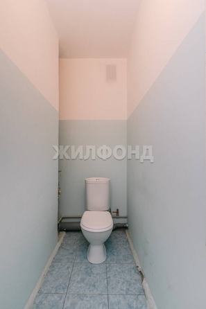 
   Продам 2-комнатную, 66.2 м², 2-й (4 мкр.) кв-л, 232

. Фото 12.