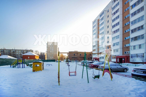 
   Продам 1-комнатную, 28 м², Волховская ул, 33а

. Фото 18.