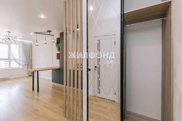 
   Продам 2-комнатную, 43 м², Ясный Берег ул, 27

. Фото 12.