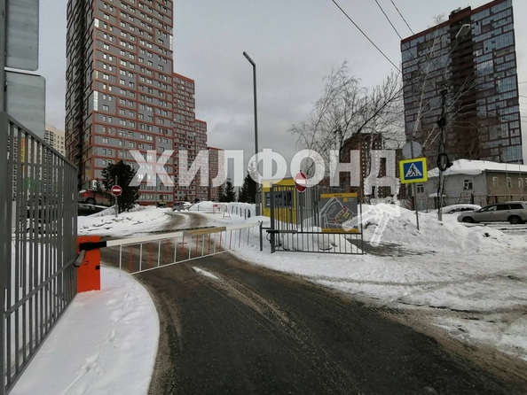 
   Продам 2-комнатную, 60.8 м², Ясный Берег ул, 16

. Фото 30.