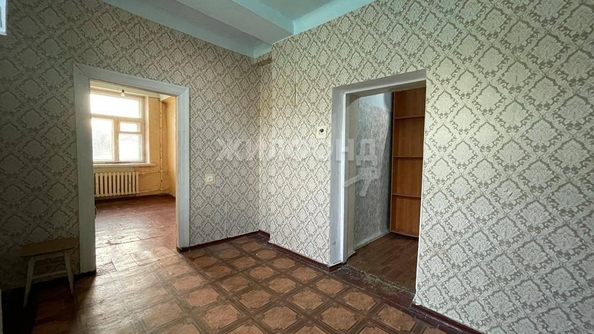 
   Продам 3-комнатную, 55 м², Бурденко ул, 27

. Фото 8.