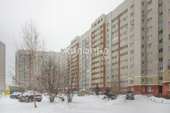 
   Продам 1-комнатную, 45.2 м², 2-й (4 мкр.) кв-л, 226

. Фото 15.