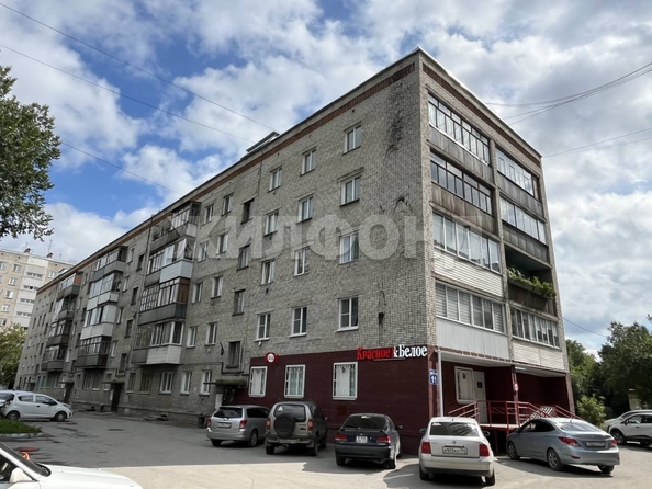 
   Продам 1-комнатную, 30.3 м², Забалуева ул, 11

. Фото 3.