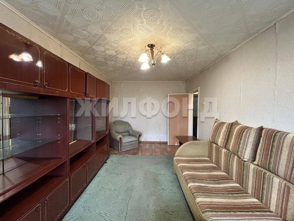 
   Продам 1-комнатную, 30.2 м², Есенина ул, 21

. Фото 5.