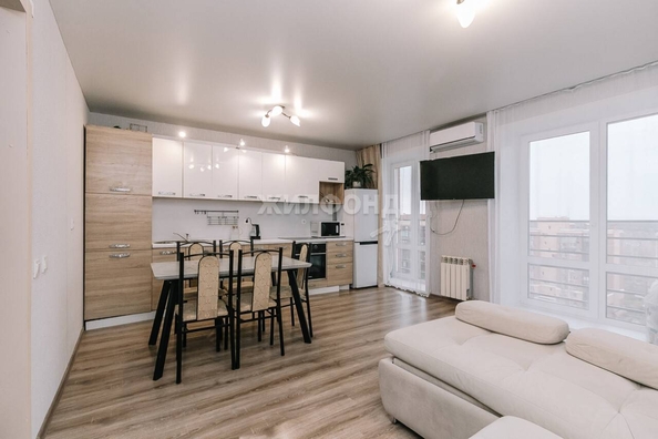 
   Продам 2-комнатную, 42.7 м², Кубовая ул, 96/4

. Фото 5.