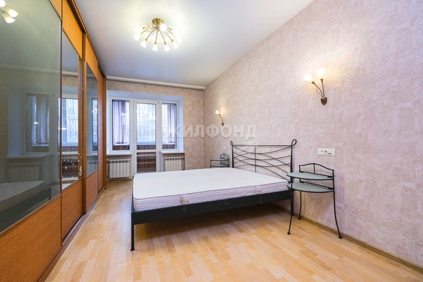 
   Продам 2-комнатную, 81.3 м², Дуси Ковальчук ул, 185/1

. Фото 8.