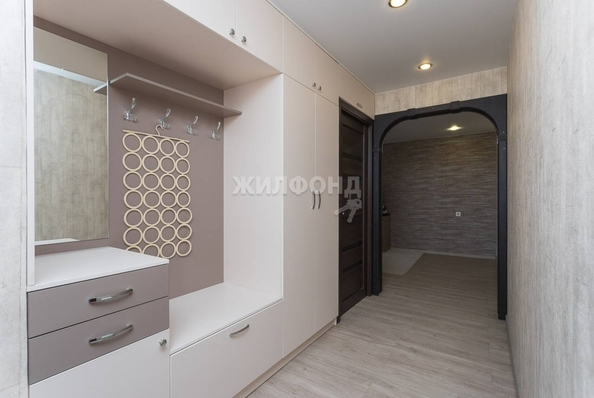 
   Продам 3-комнатную, 60.4 м², Ударная ул, 29

. Фото 9.