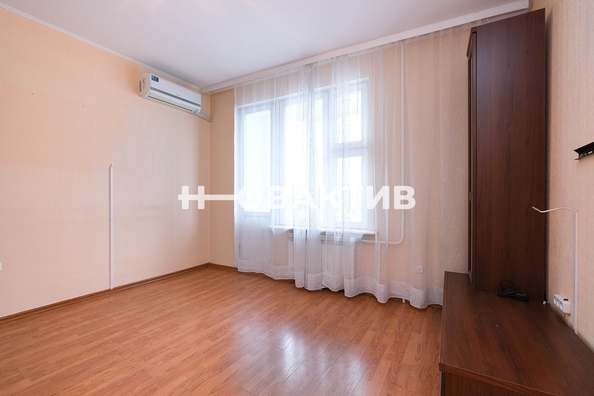 
   Продам 1-комнатную, 39.3 м², Горский мкр, 67

. Фото 11.