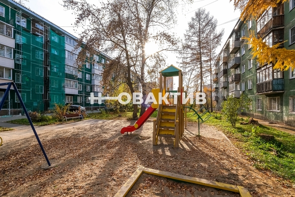 
   Продам 2-комнатную, 42.8 м², Есенина ул, 49

. Фото 22.