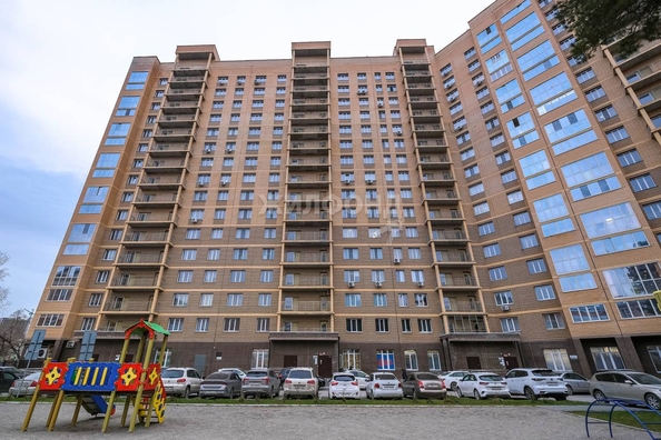 
   Продам 2-комнатную, 63.3 м², Залесского ул, 8/1

. Фото 36.