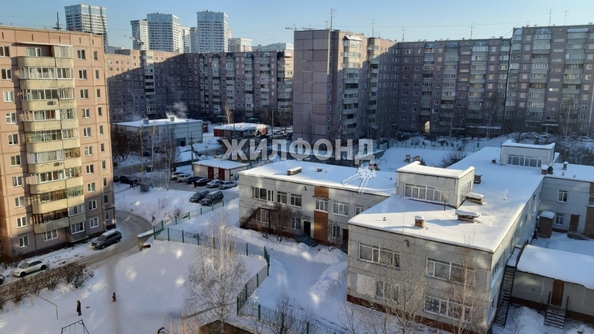 
   Продам 2-комнатную, 53.4 м², Шевченко ул, 34

. Фото 21.