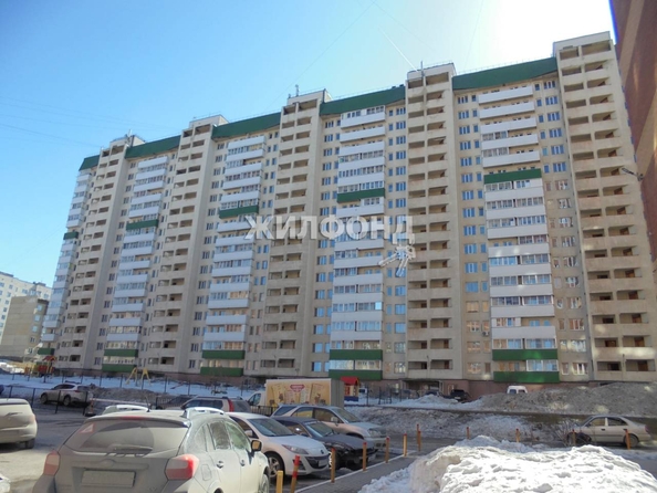 
   Продам 3-комнатную, 76.9 м², Выборная ул, 99/4

. Фото 13.