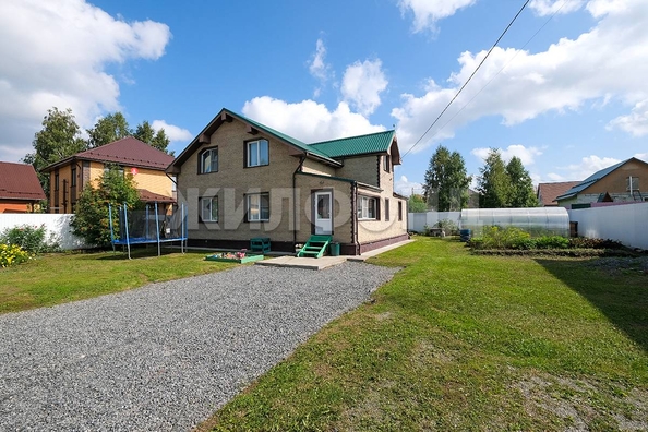 
   Продам дом, 157.1 м², Новосибирск

. Фото 2.
