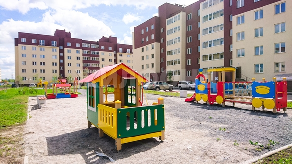 
   Продам 1-комнатную, 43 м², Романтиков ул, 3

. Фото 18.