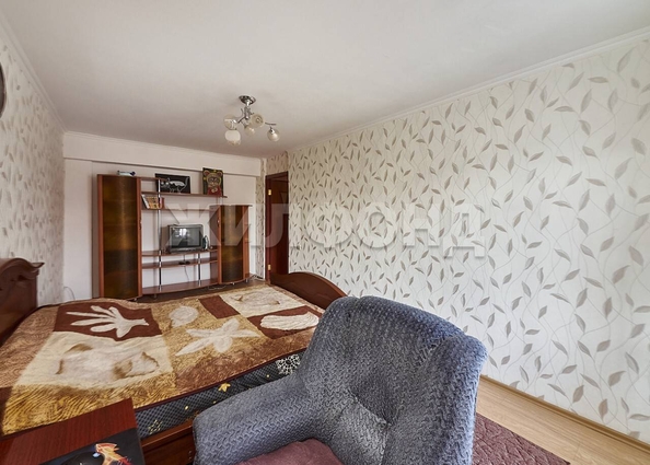 
   Продам 2-комнатную, 43.3 м², Красный пр-кт, 70

. Фото 5.