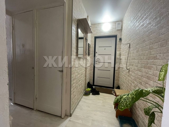 
   Продам 2-комнатную, 44.4 м², Есенина ул, 19

. Фото 11.