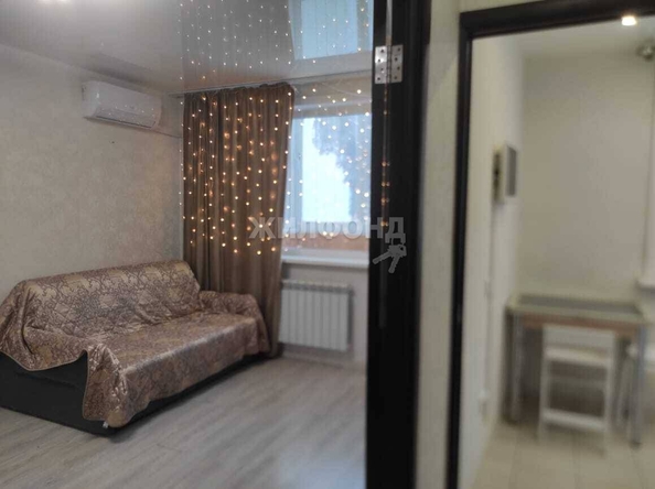 
   Продам 2-комнатную, 44 м², Громова ул, 3

. Фото 3.