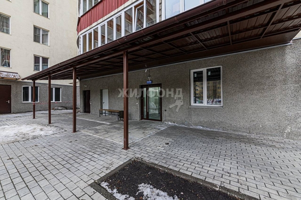 
   Продам 2-комнатную, 62.6 м², Галущака ул, 15

. Фото 18.