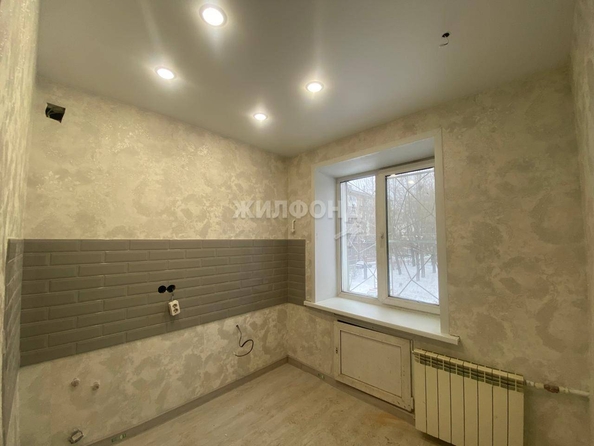 
   Продам 2-комнатную, 44.2 м², Блюхера ул, 8

. Фото 1.