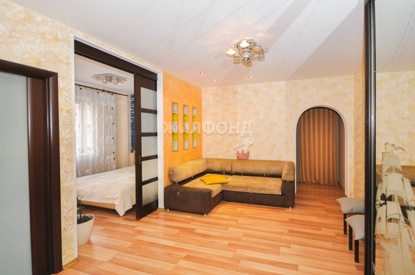 
   Продам 2-комнатную, 56.4 м², Горский мкр, 11

. Фото 7.