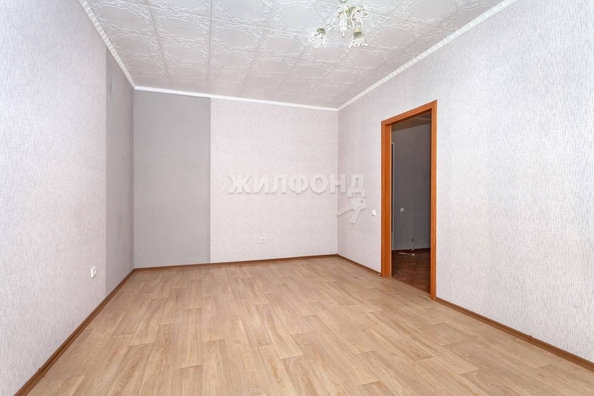 
   Продам 1-комнатную, 39.9 м², Красная Сибирь ул, 102

. Фото 2.