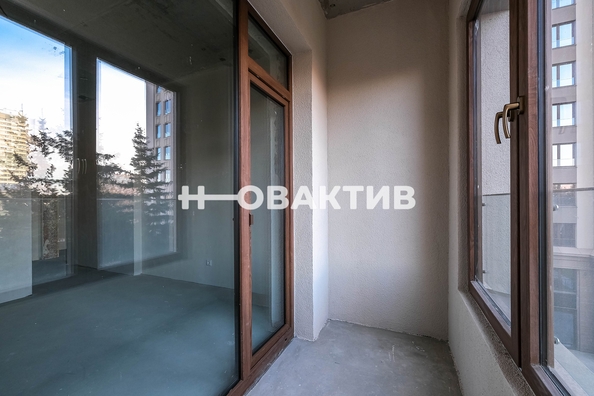 
   Продам 2-комнатную, 60 м², Красный пр-кт, 220

. Фото 18.