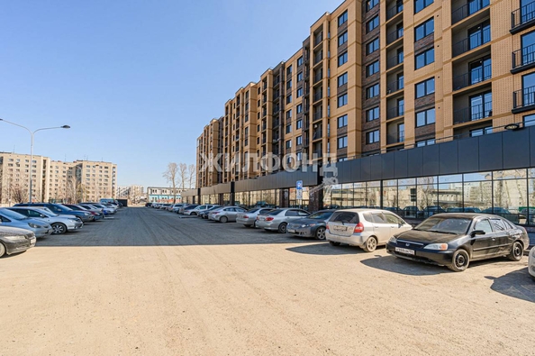 
   Продам 3-комнатную, 64.7 м², Василия Клевцова ул, 1

. Фото 21.