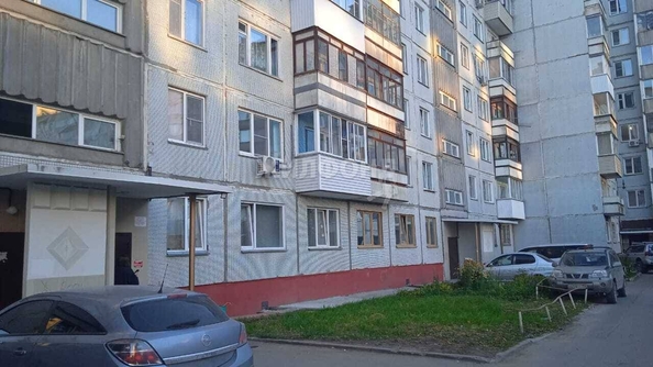 
   Продам 3-комнатную, 59.2 м², Кропоткина ул, 130

. Фото 14.