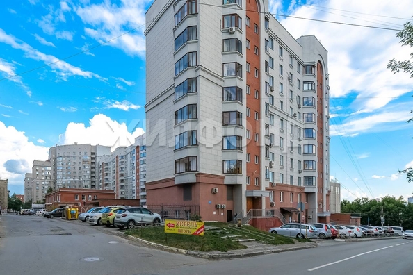 
   Продам 4-комнатную, 123.2 м², Зыряновская ул, 55

. Фото 38.