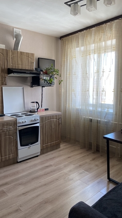 
   Продам 1-комнатную, 38 м², Выборная ул, 105/3

. Фото 7.