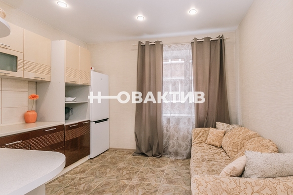 
   Продам 1-комнатную, 40 м², Воскресная ул, 37/1

. Фото 3.